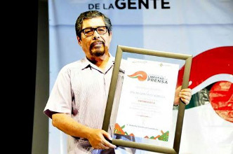 Premio estatal de periodismo y avatares