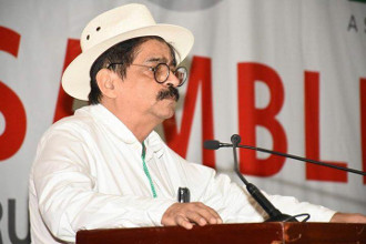 Lenguaraz, ir&oacute;nico y mordaz El Bachis cautiv&oacute;