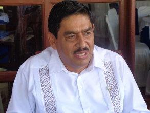 Sin prisa, Adah&aacute;n Casas se posesiona