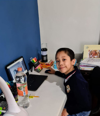 Educaci&oacute;n a distancia, &iquest;gobierno renovado?